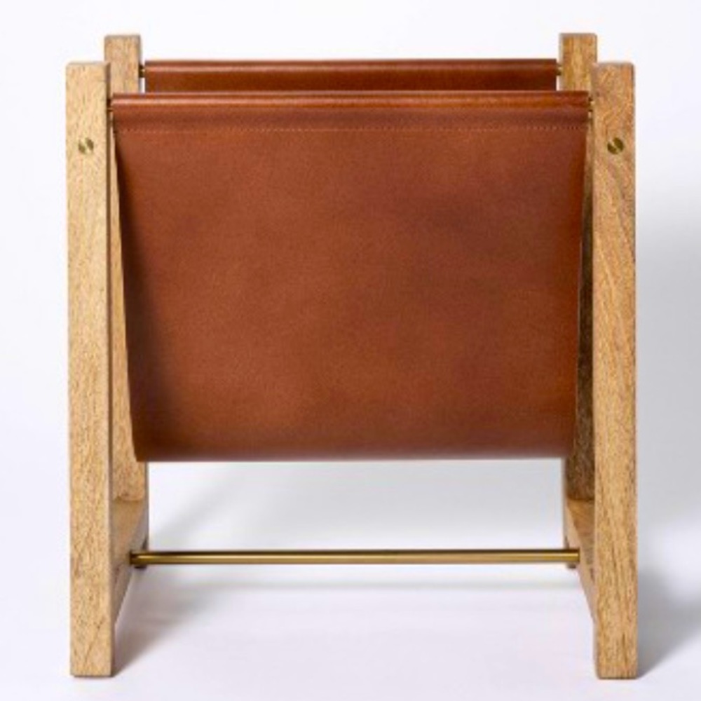 BRAND NEW leather magazine hold/accent piece NWT